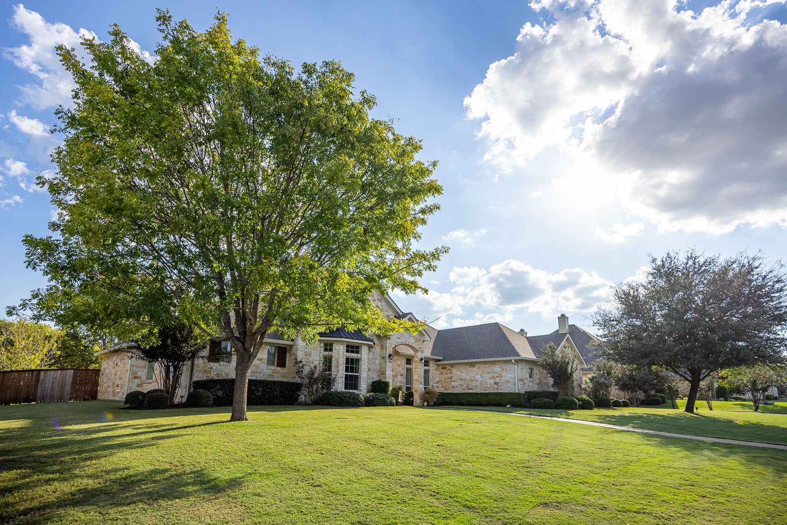front of house green lawn landscaping
