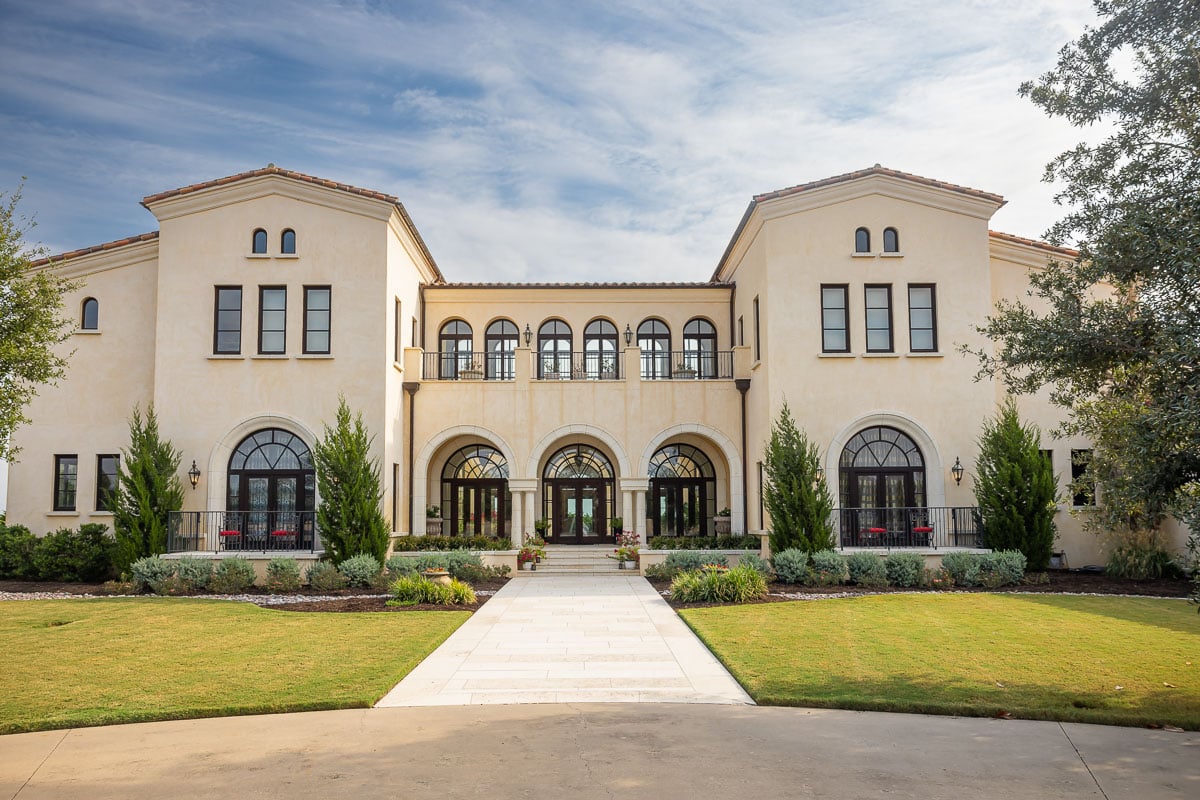 residential property landscape front of house 1