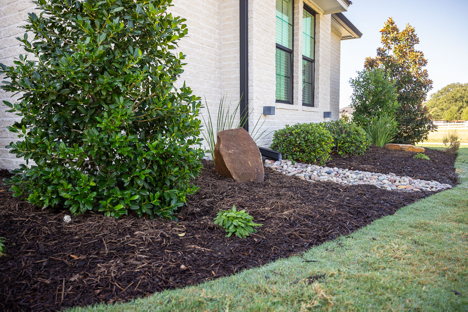 front of house landscape beds green lawn 3