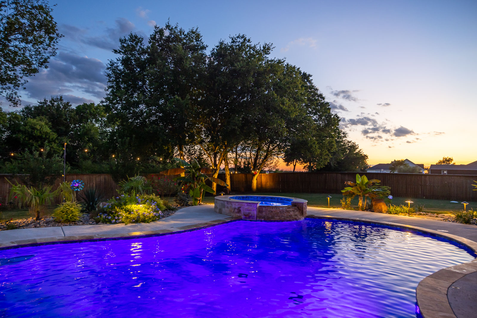 landscape lighting garden beds backyard pool 8