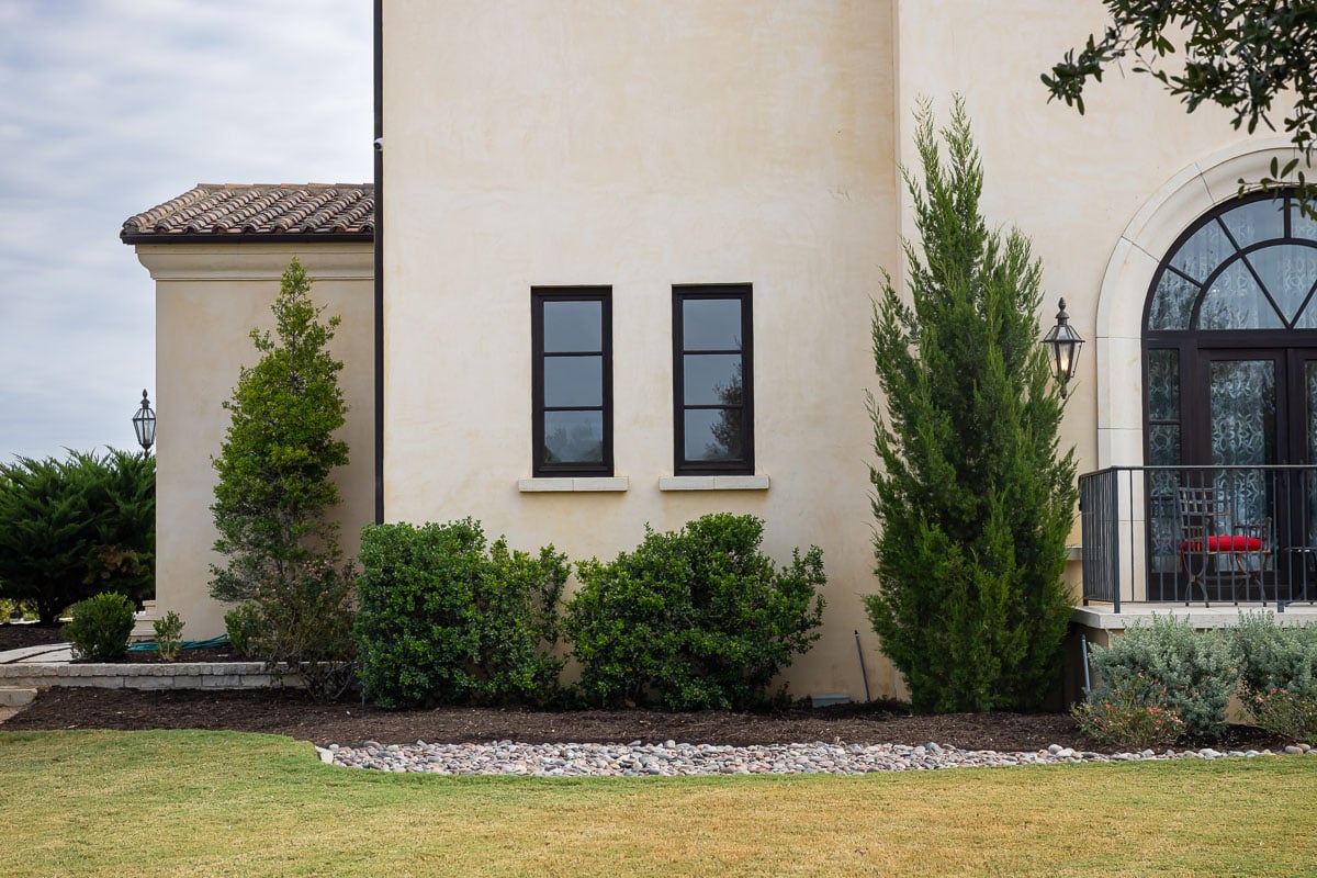 residential property landscape front of house 7